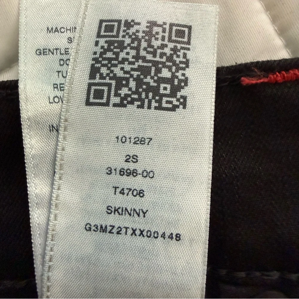 True Religion Rocco Skinny Black Jean 33